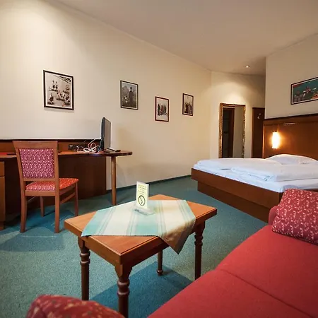 Ξενοδοχείο Sonne 3*