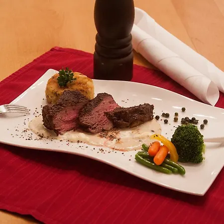 Sonne 3* Ашах-ан-дер-Донау